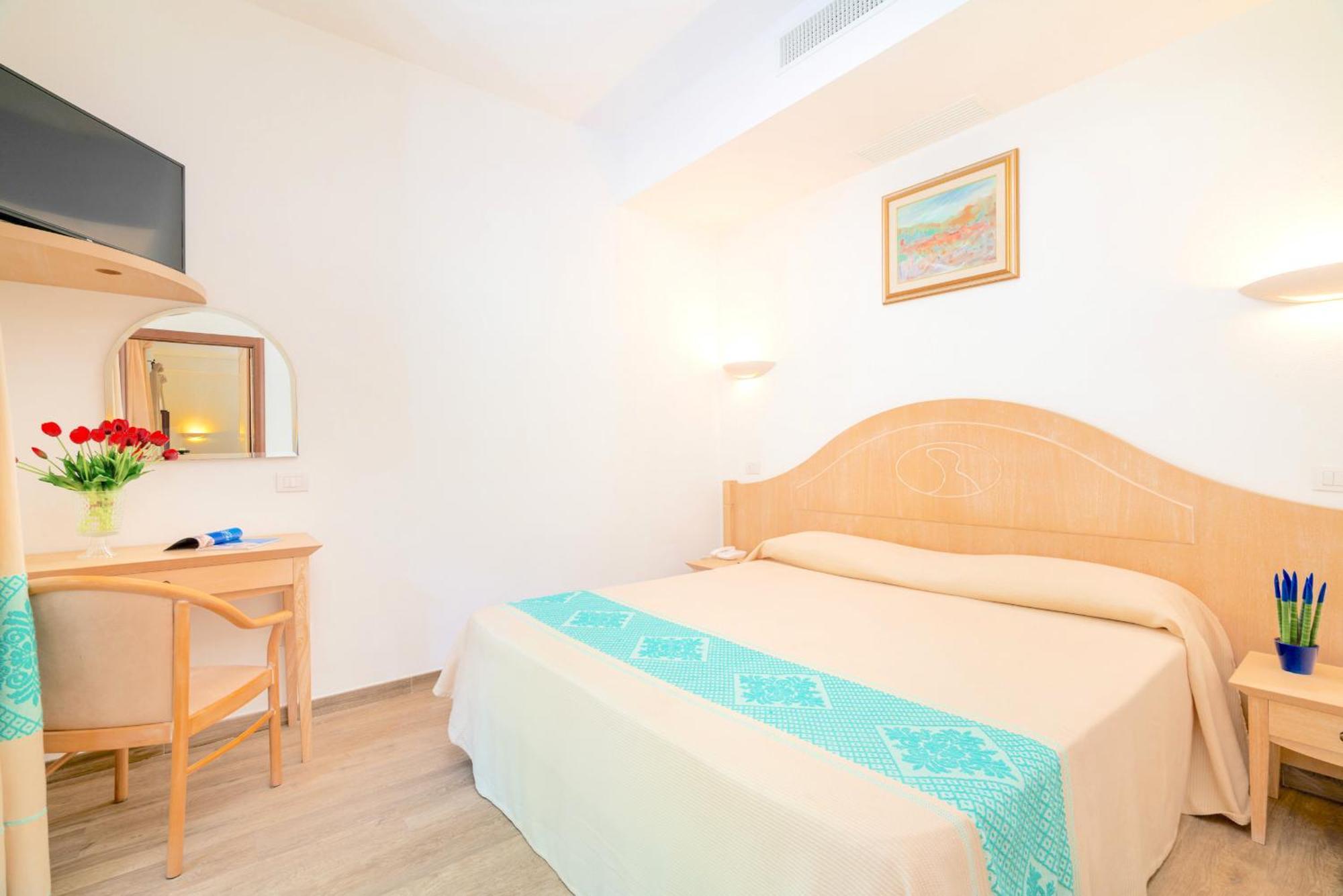 Hotel Dei Pini Fertilia Szoba fotó