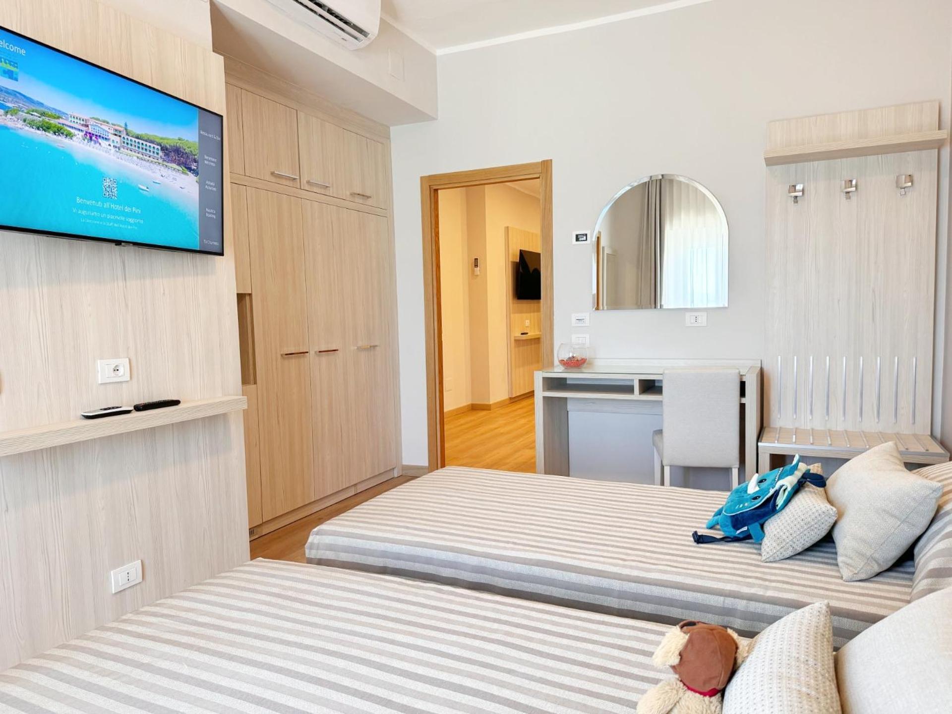 Hotel Dei Pini Fertilia Kültér fotó